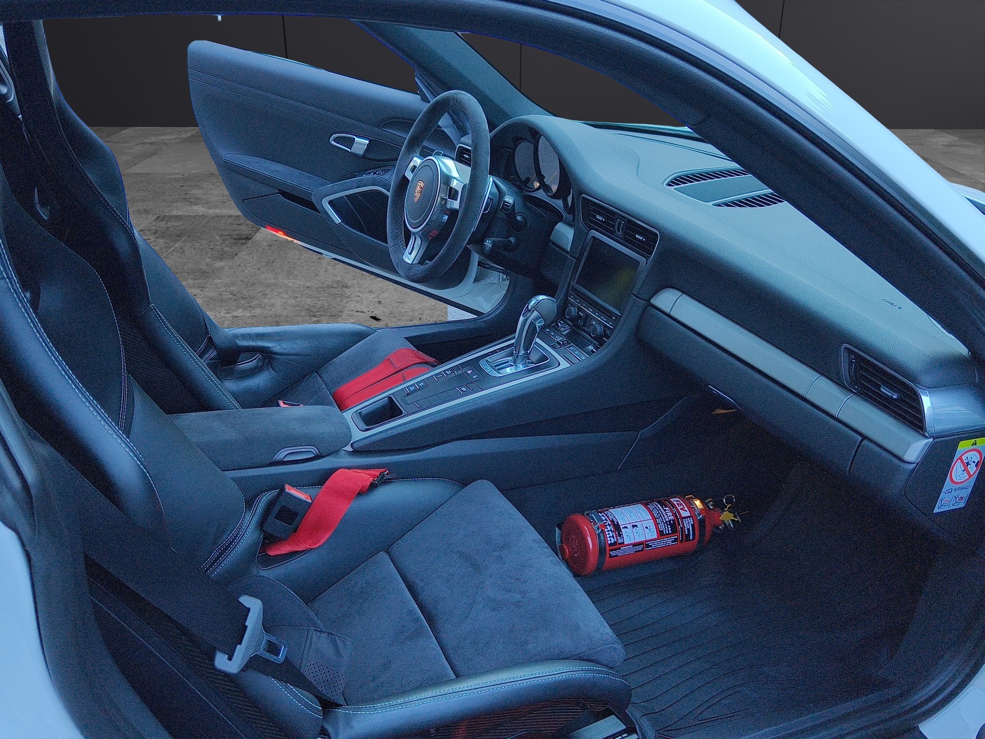 PORSCHE GT3 Clubsport-image-7
