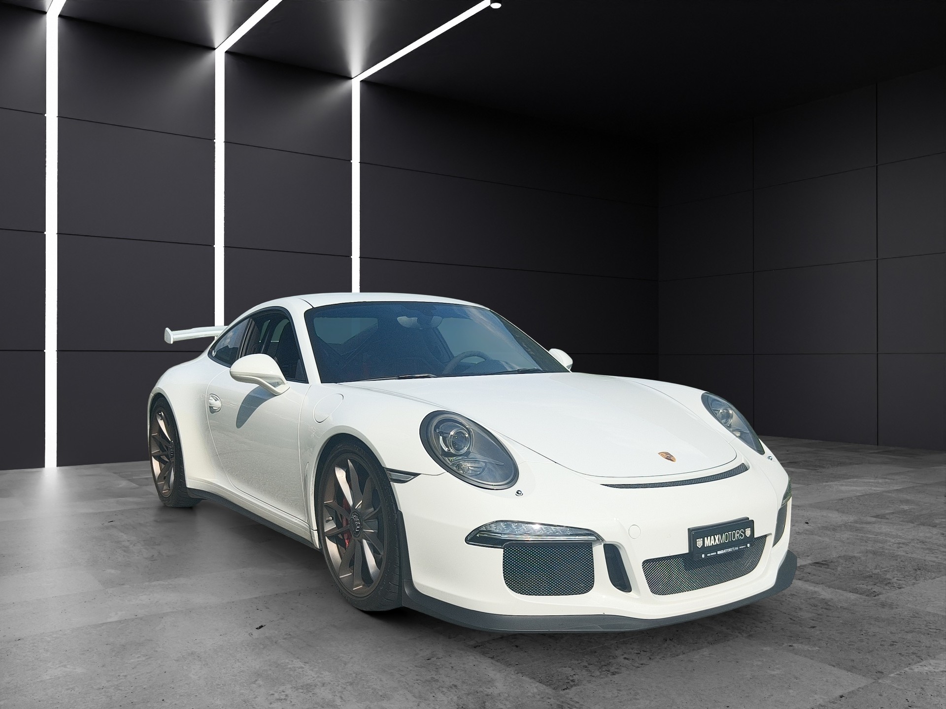 PORSCHE GT3 Clubsport-image-1