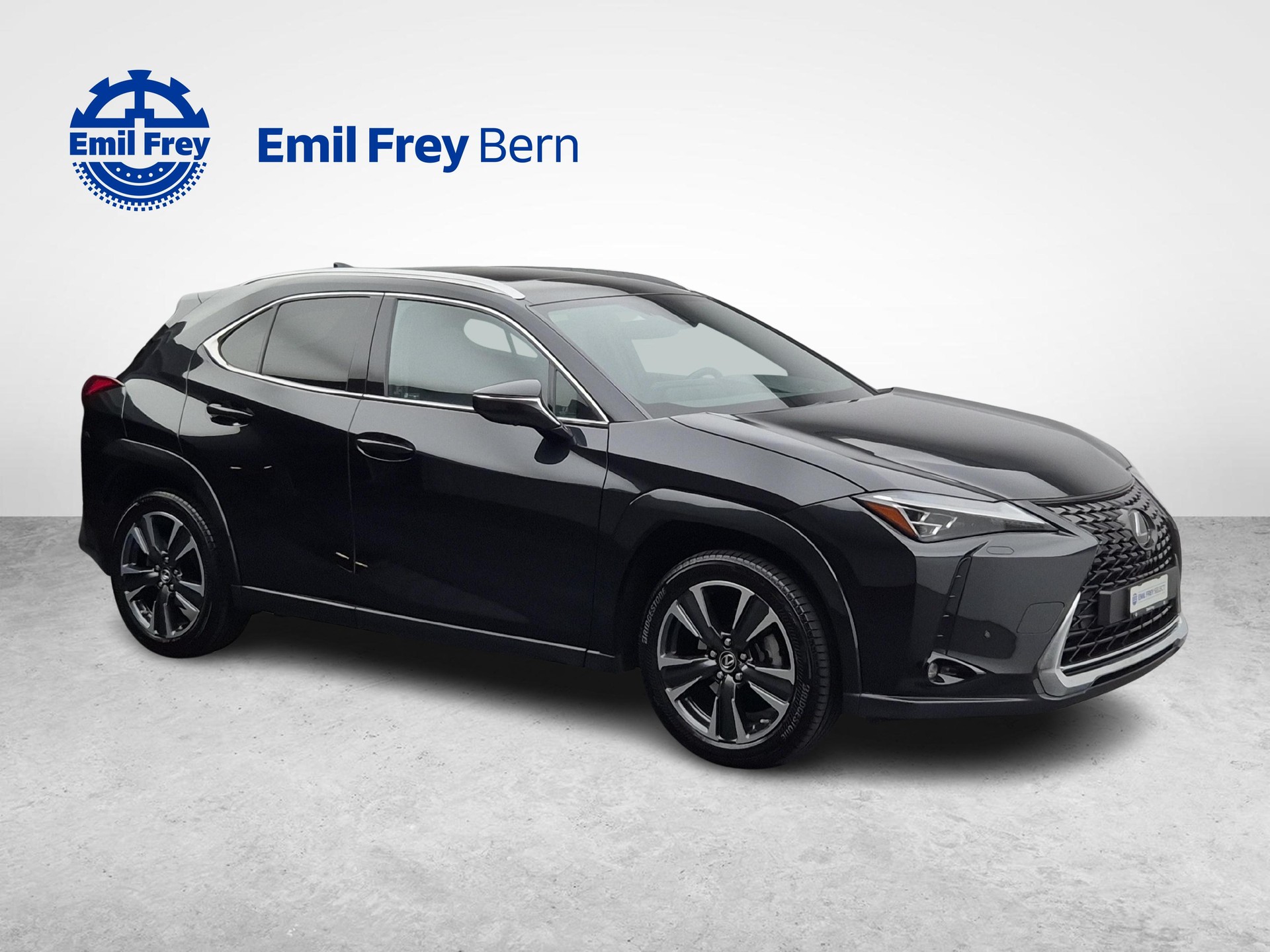 LEXUS UX 250h Excellence-image-4