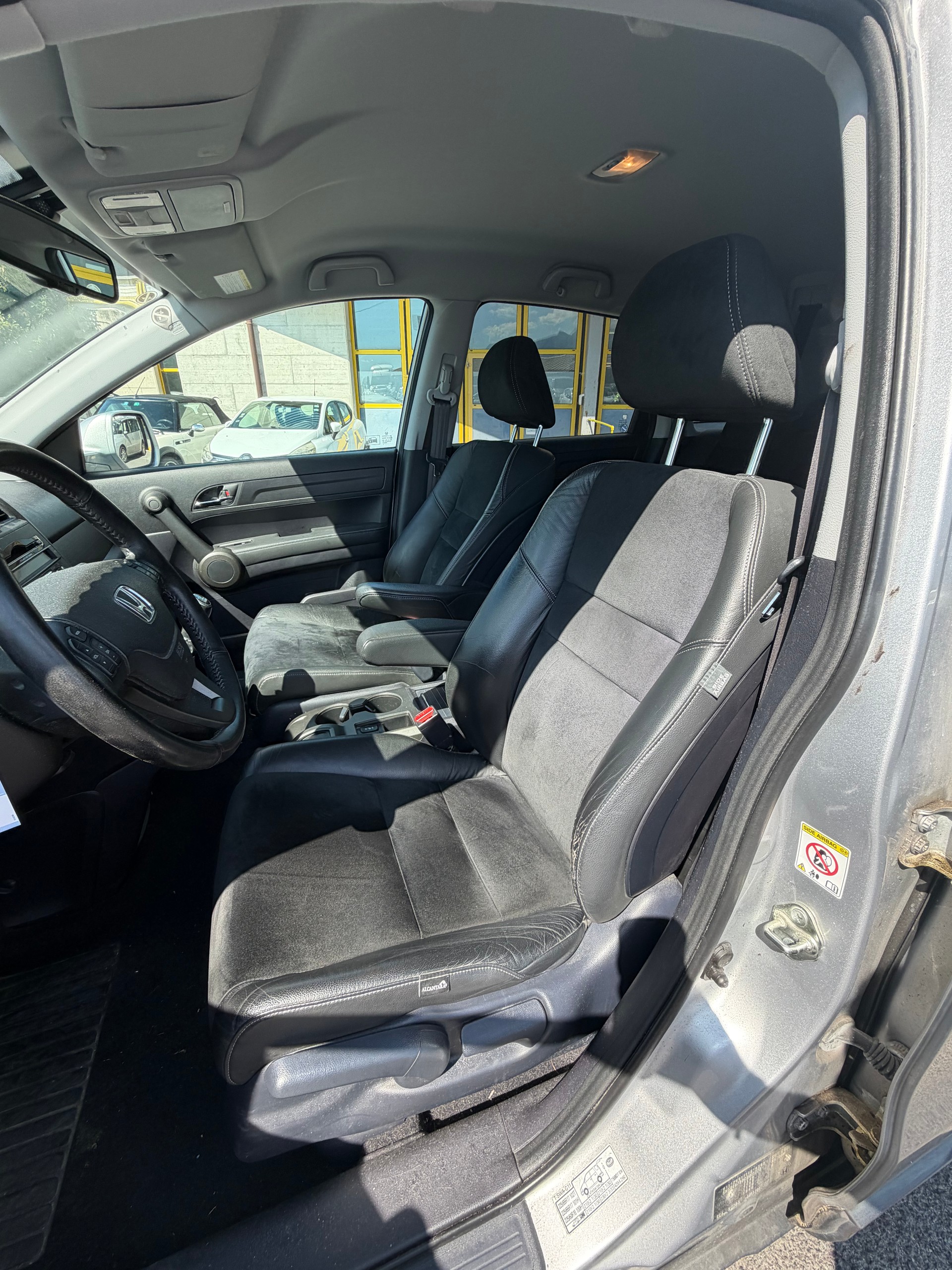 HONDA CR-V 2.2 i-DTEC 4WD Elegance-image-3