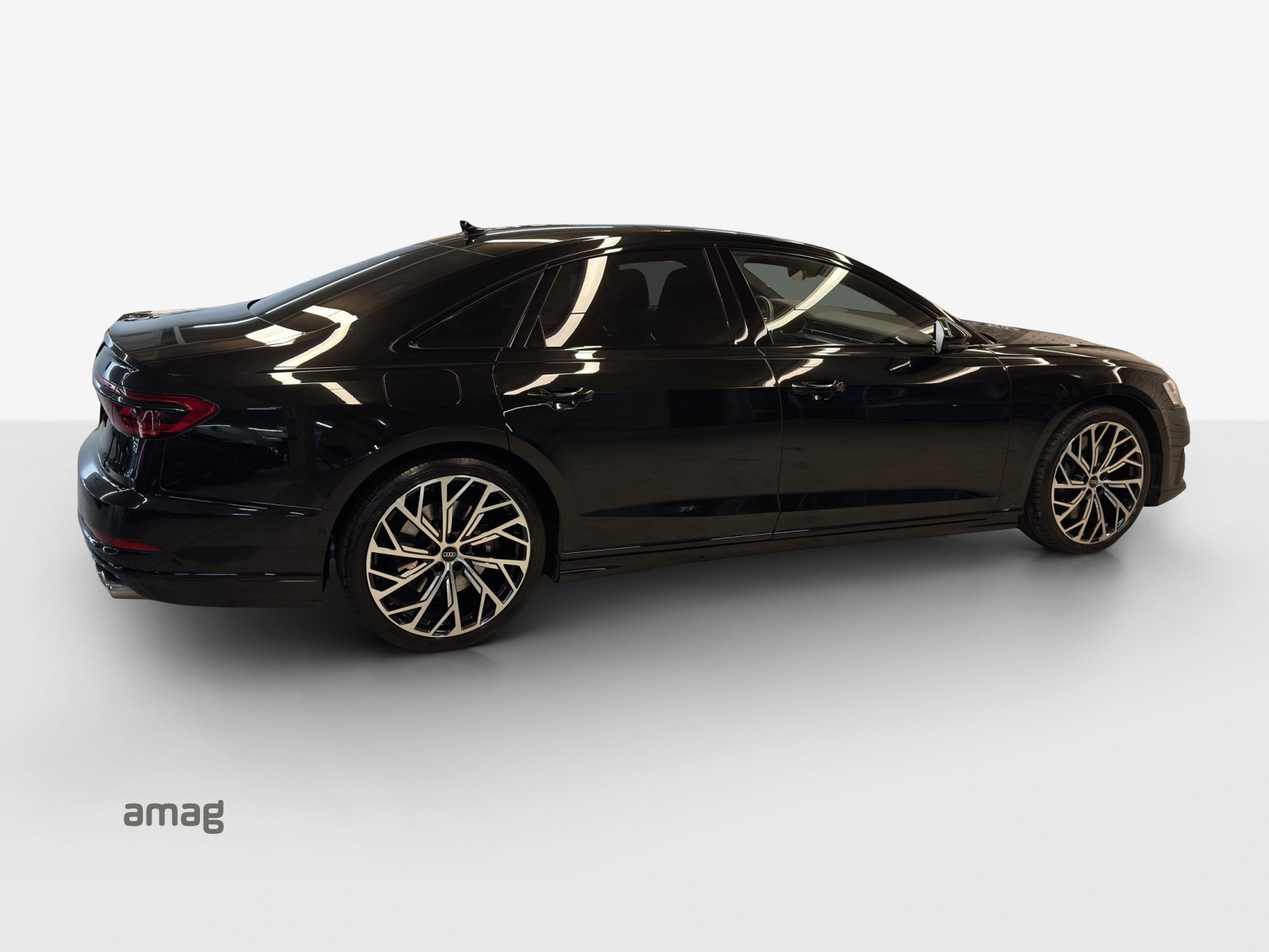 AUDI S8 TFSI quattro tiptronic-image-4