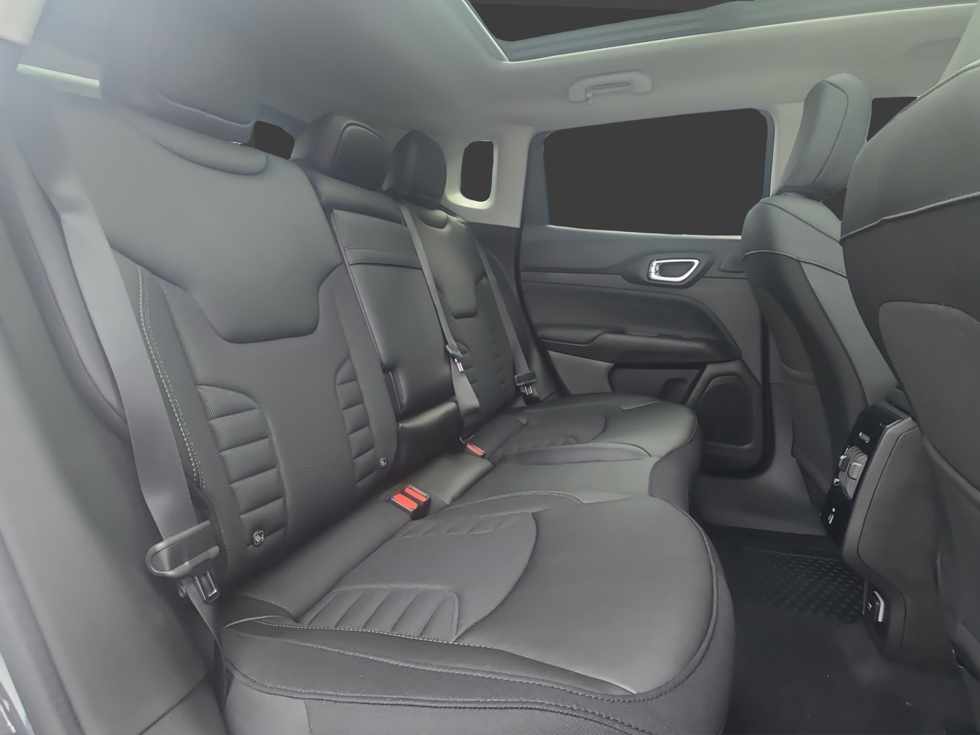 JEEP Compass 1.3 T PHEV North Star AWD-image-18
