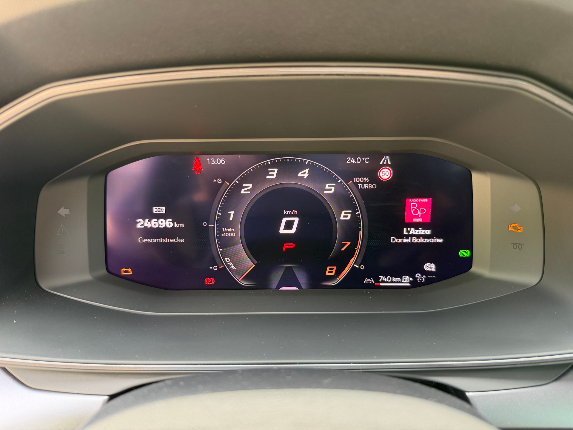 CUPRA LEON ST 1.5 eTSI DSG-image-11