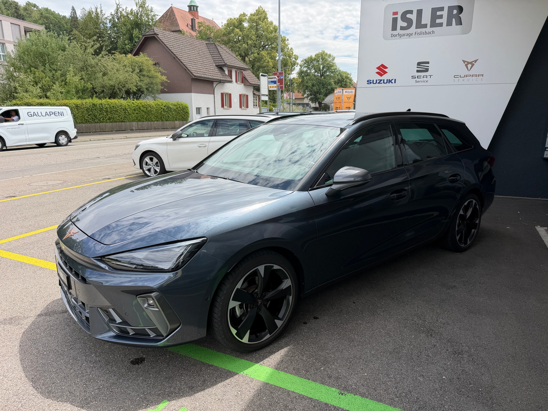 CUPRA LEON ST 1.5 eTSI DSG-image-2