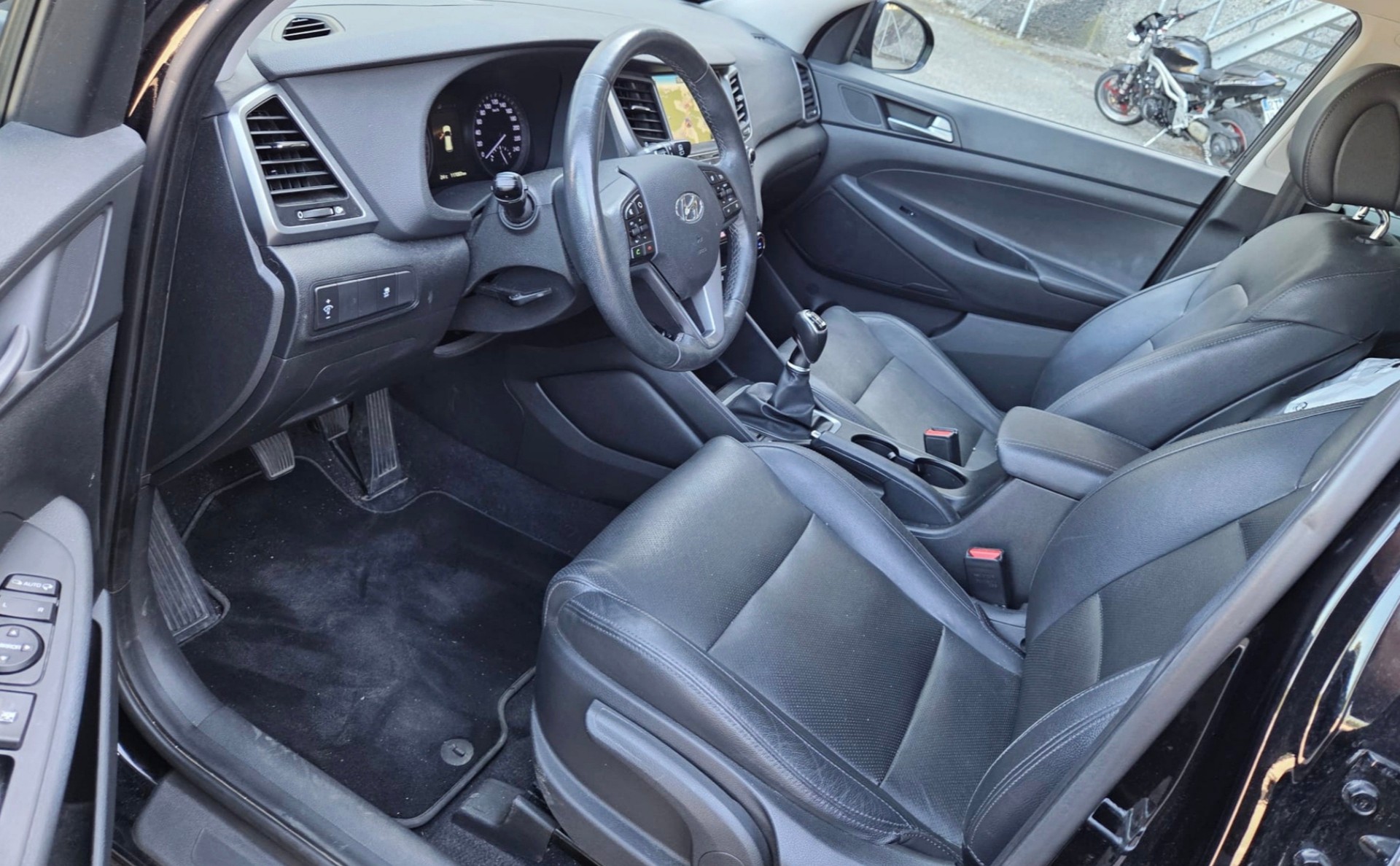 HYUNDAI Tucson 1.6 TGDI Vertex 4WD-image-9