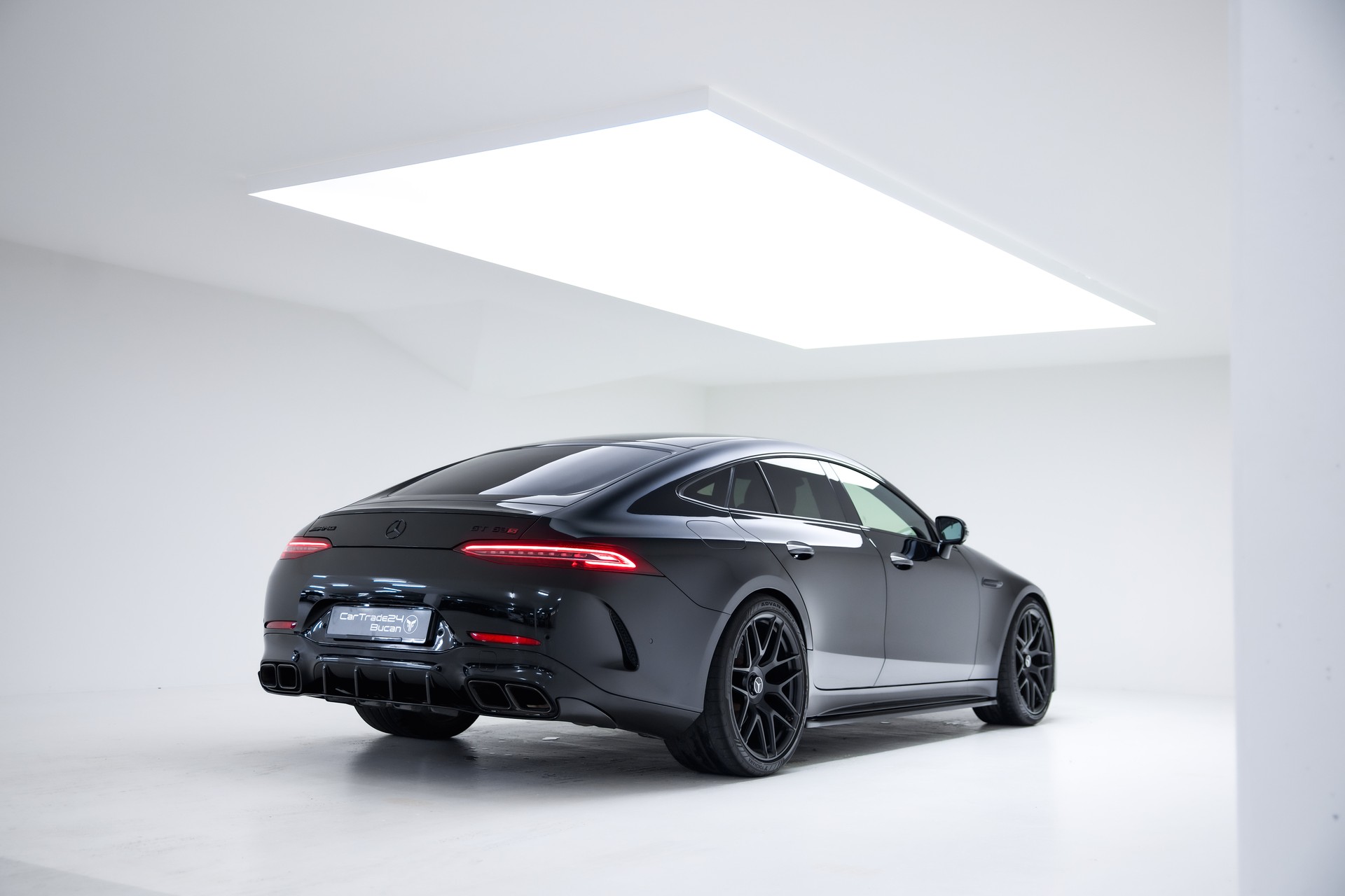 MERCEDES-BENZ AMG GT 4 63 S 4Matic+ Speedshift MCT-showroom-element-1