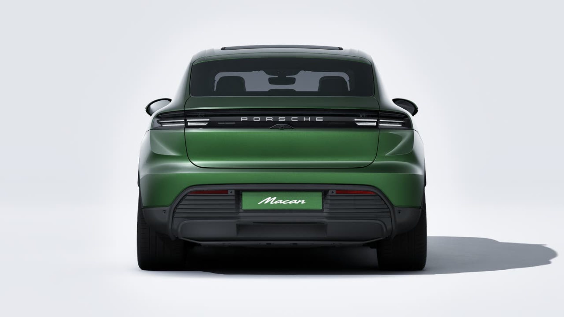 PORSCHE Macan 4-image-6