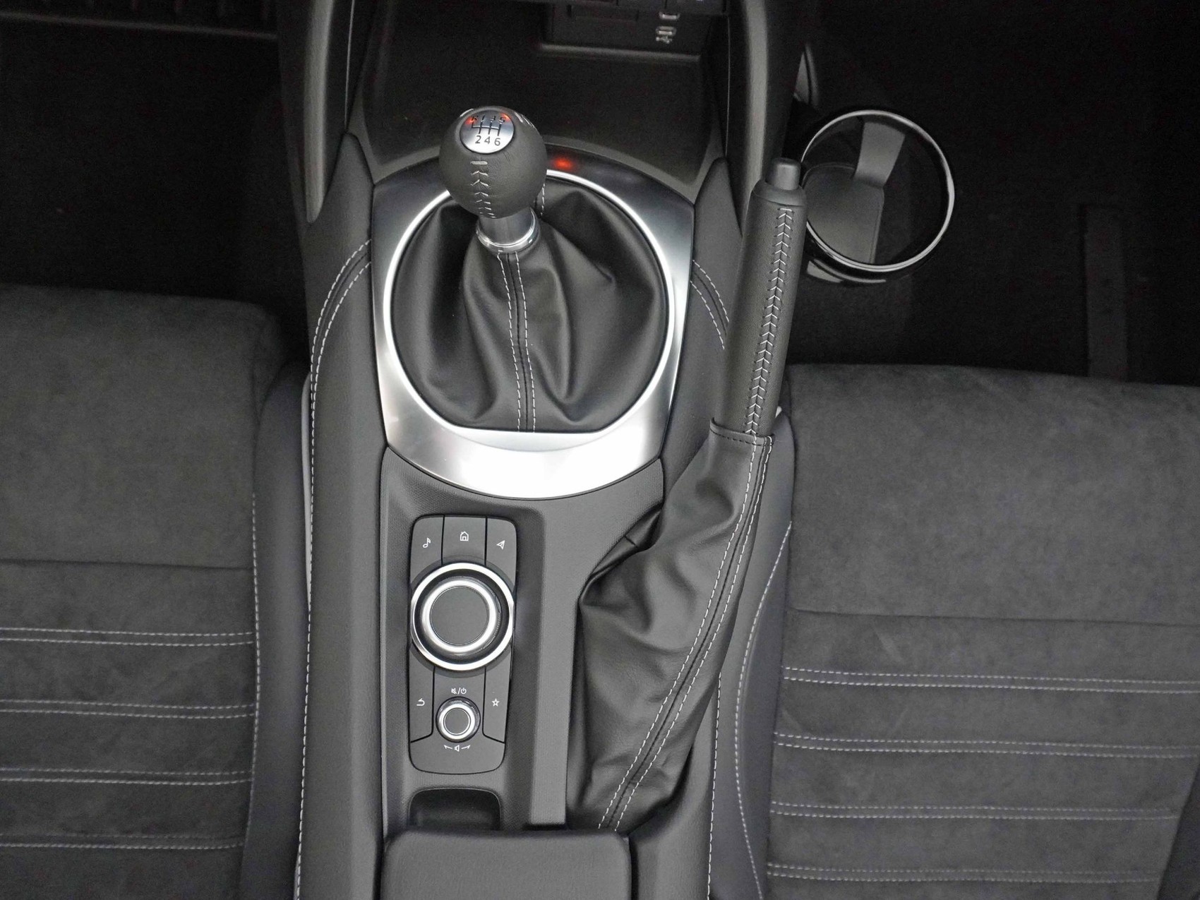 MAZDA MX-5 2.0 Homura ***Sichere dir einer der letzten 2.0lt Motor😎***-image-19