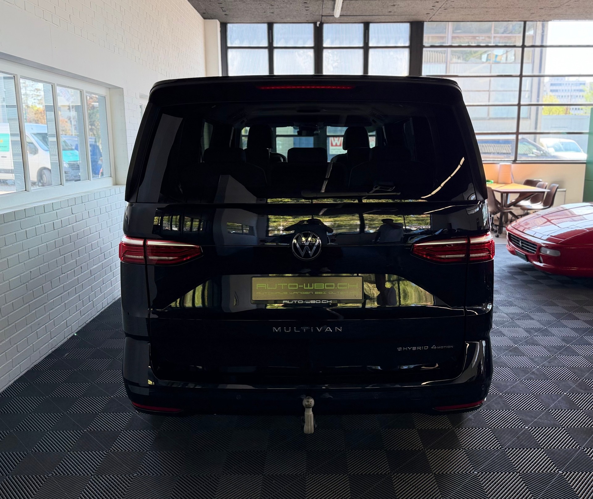 VW Multivan 1.5 eHybrid Life 245 PS 4x4 4Motion DSG-image-3