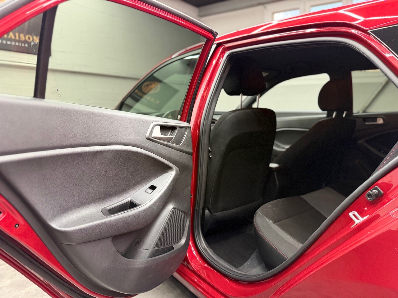 HYUNDAI i20 Active 1.0 T-GDi Amplia DCT | Rückfahrkamera | Tempomat | DAB-Radio-image-14