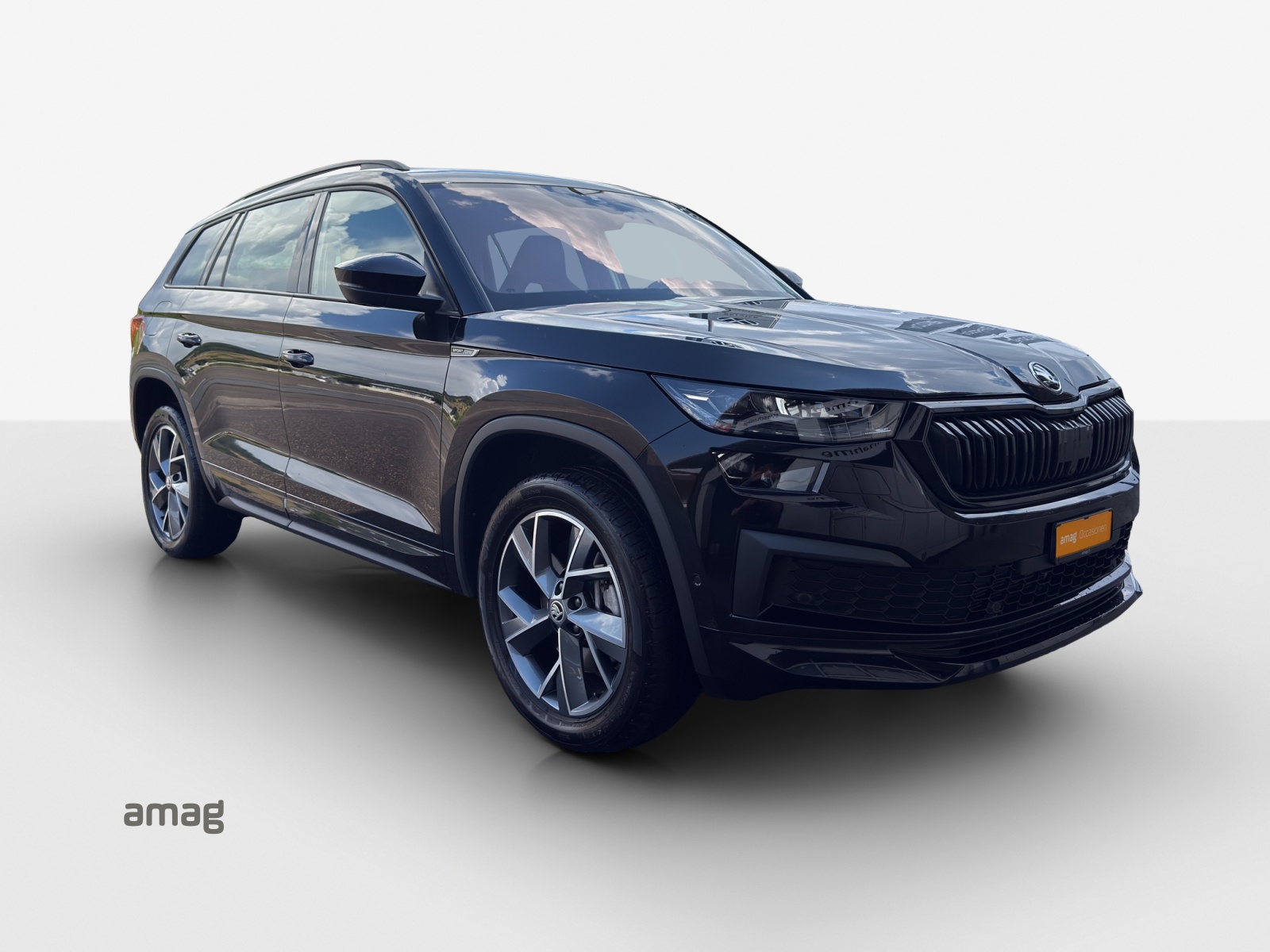 SKODA Kodiaq 2.0 TSI 4x4 SportLine-image-5