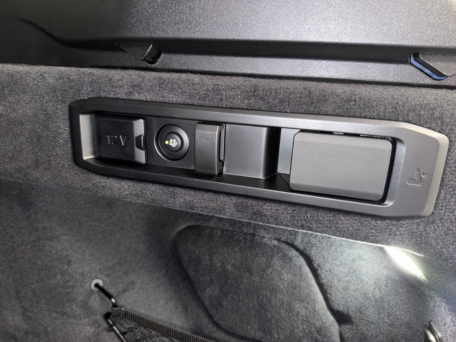 BMW M5 xDrive Touring-image-20