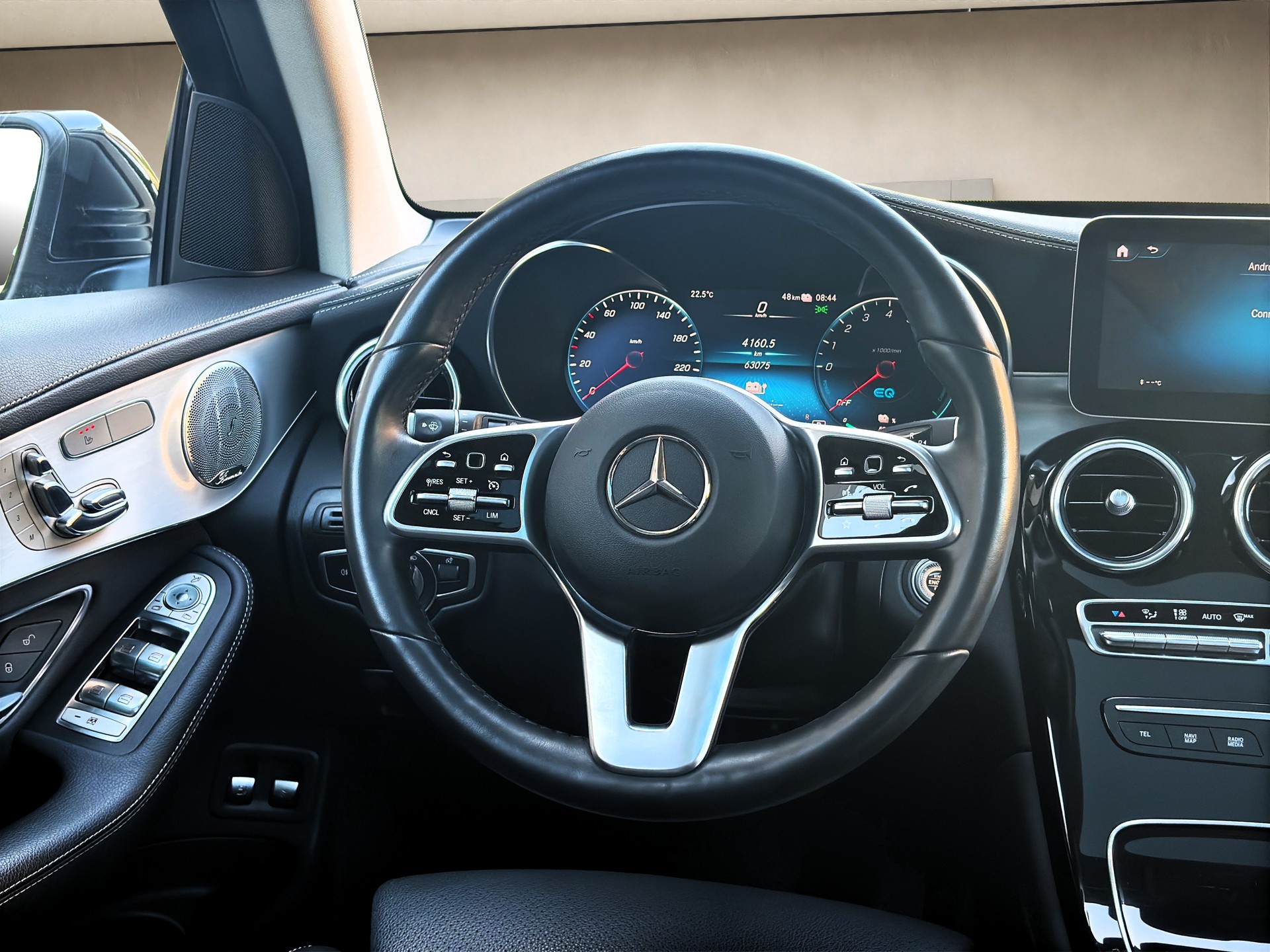 MERCEDES-BENZ GLC 300 e 4Matic 9G-Tronic❗VOLL-AUSSTATTUNG❗✅CH-Fahrzeug & Frisch ab Service und 8-fach bereift✅-image-13