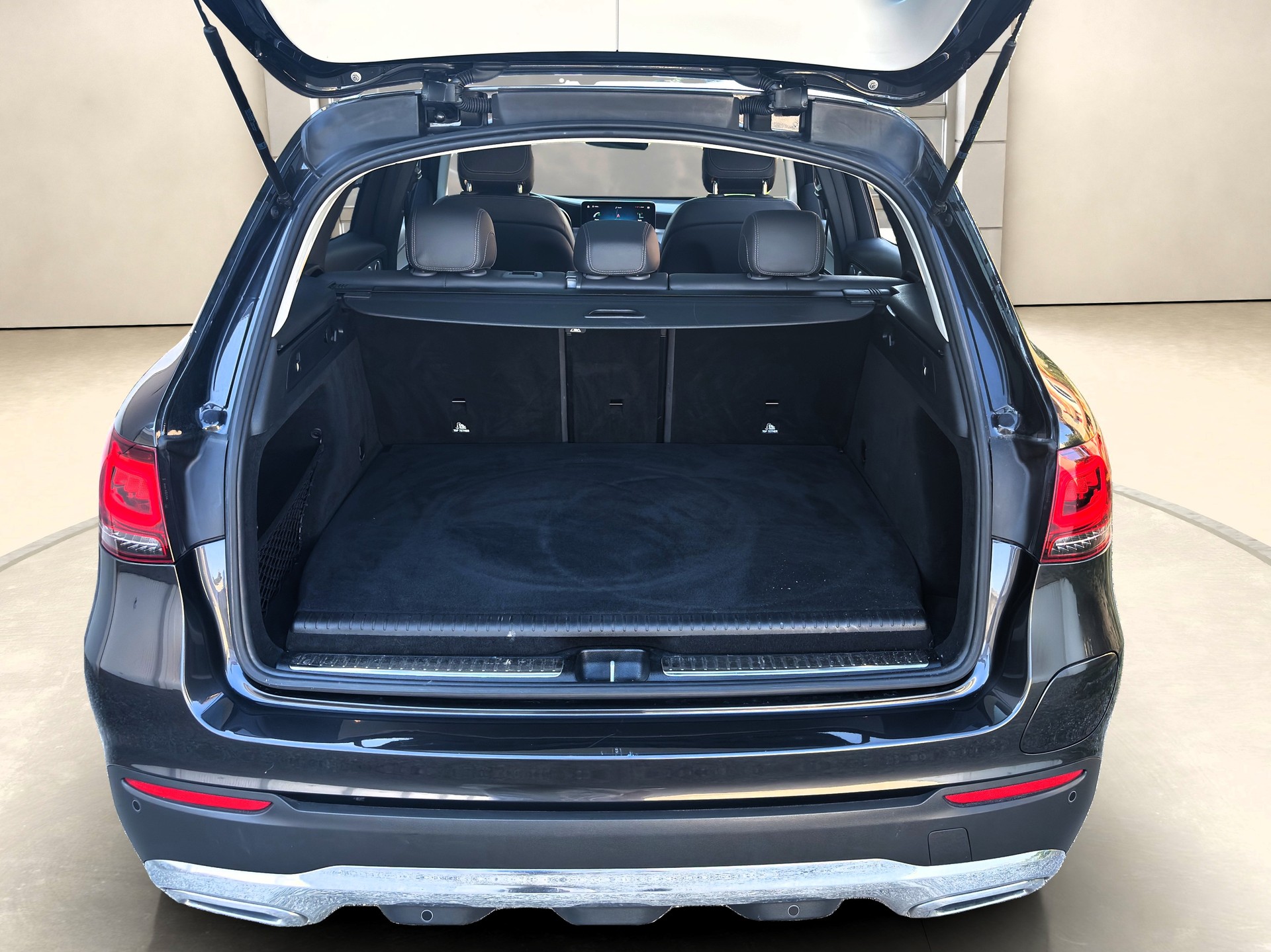 MERCEDES-BENZ GLC 300 e 4Matic 9G-Tronic❗VOLL-AUSSTATTUNG❗✅CH-Fahrzeug & Frisch ab Service und 8-fach bereift✅-image-15