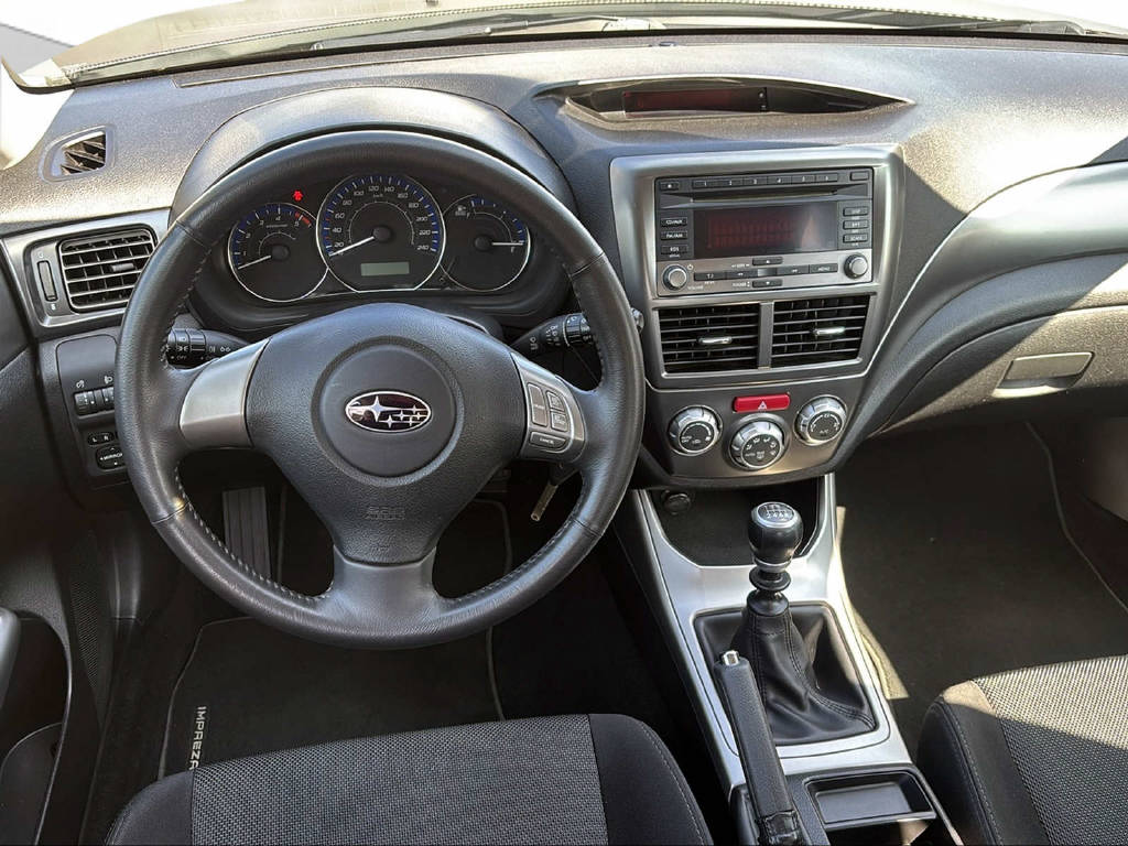 SUBARU Impreza Wagon 2.0 D Swiss Spec-image-8