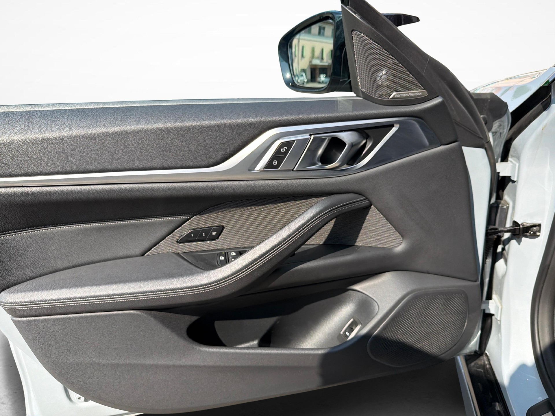 BMW i4 M50-image-13