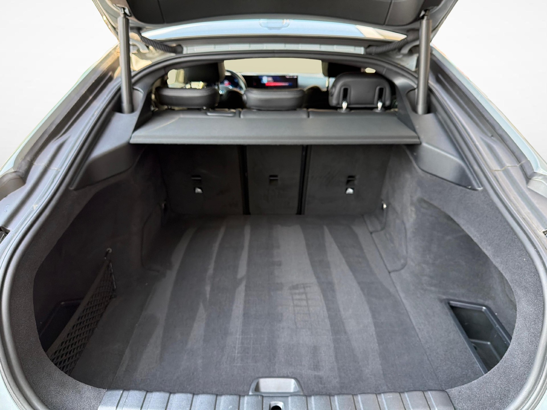 BMW i4 M50-image-20