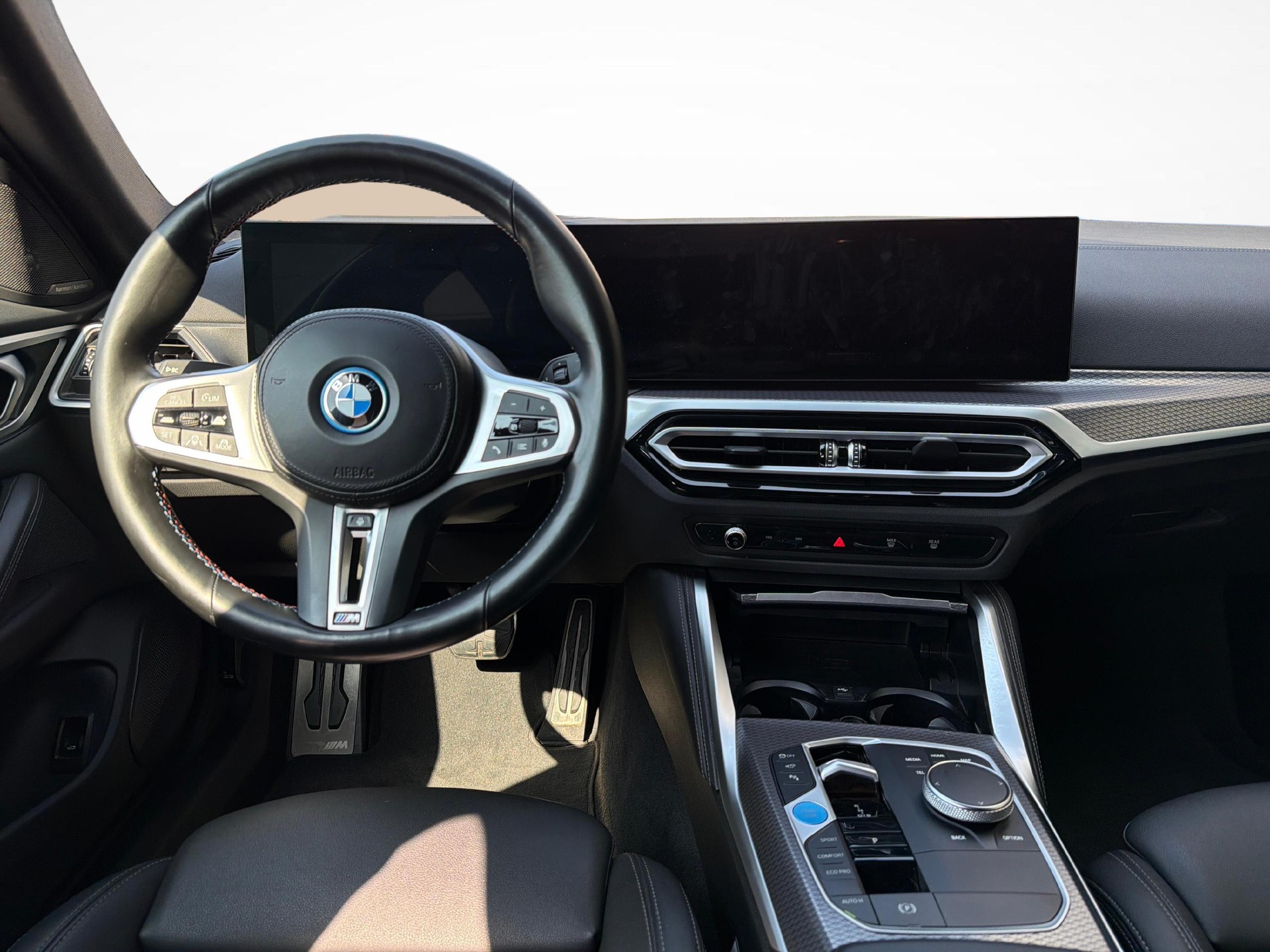BMW i4 M50-image-14
