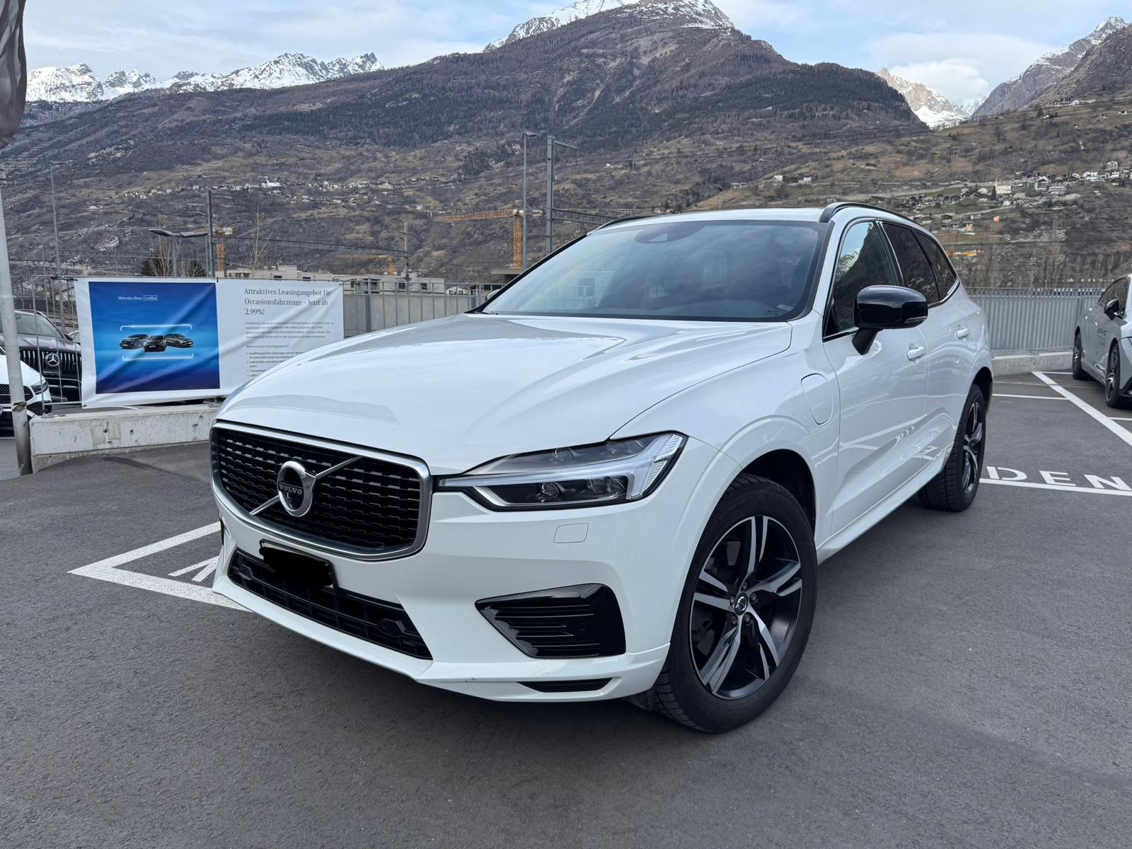 VOLVO 2.0 T8 TE R-Design eAWD-image-0
