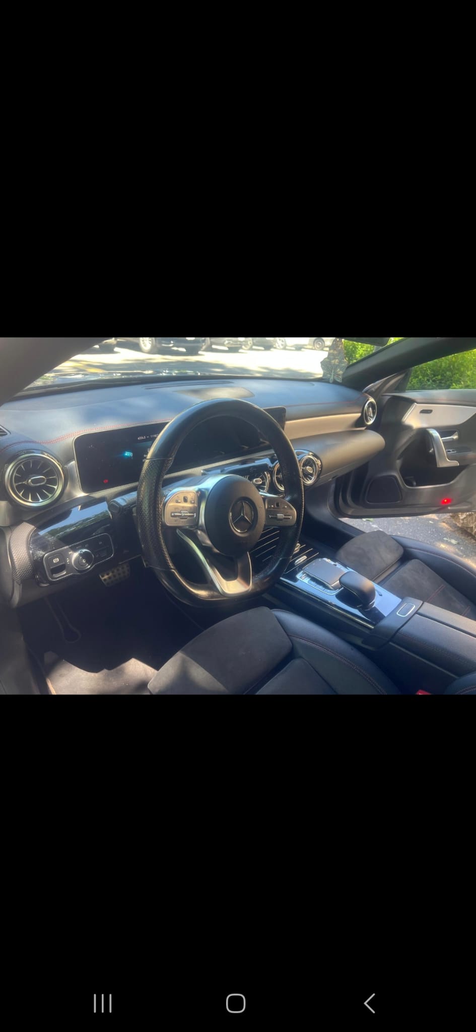MERCEDES-BENZ CLA 200 d AMG Line-image-1