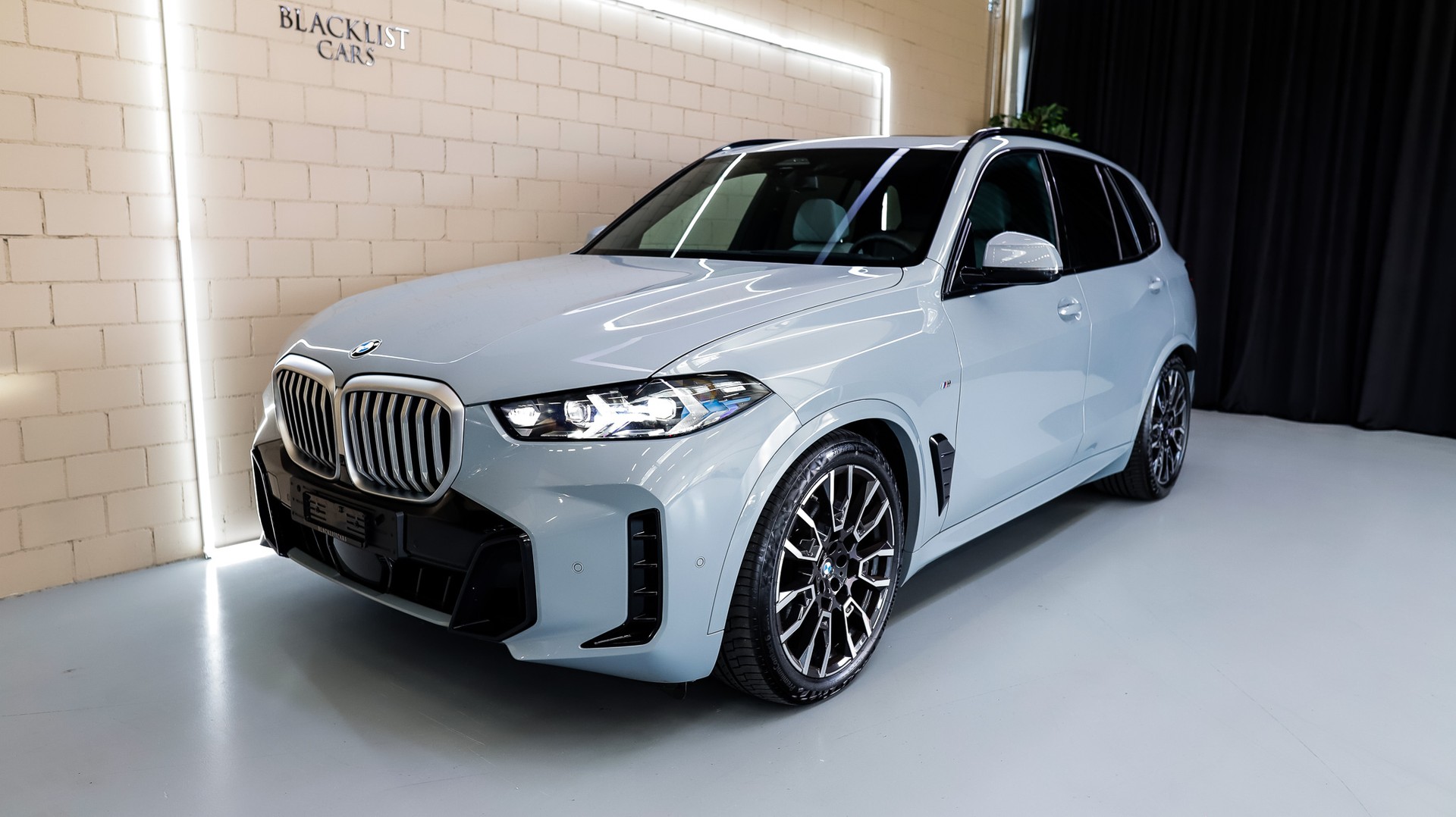 BMW X5 xDrive 48V 40d M Sport Steptronic *FACELIFT*-image-1