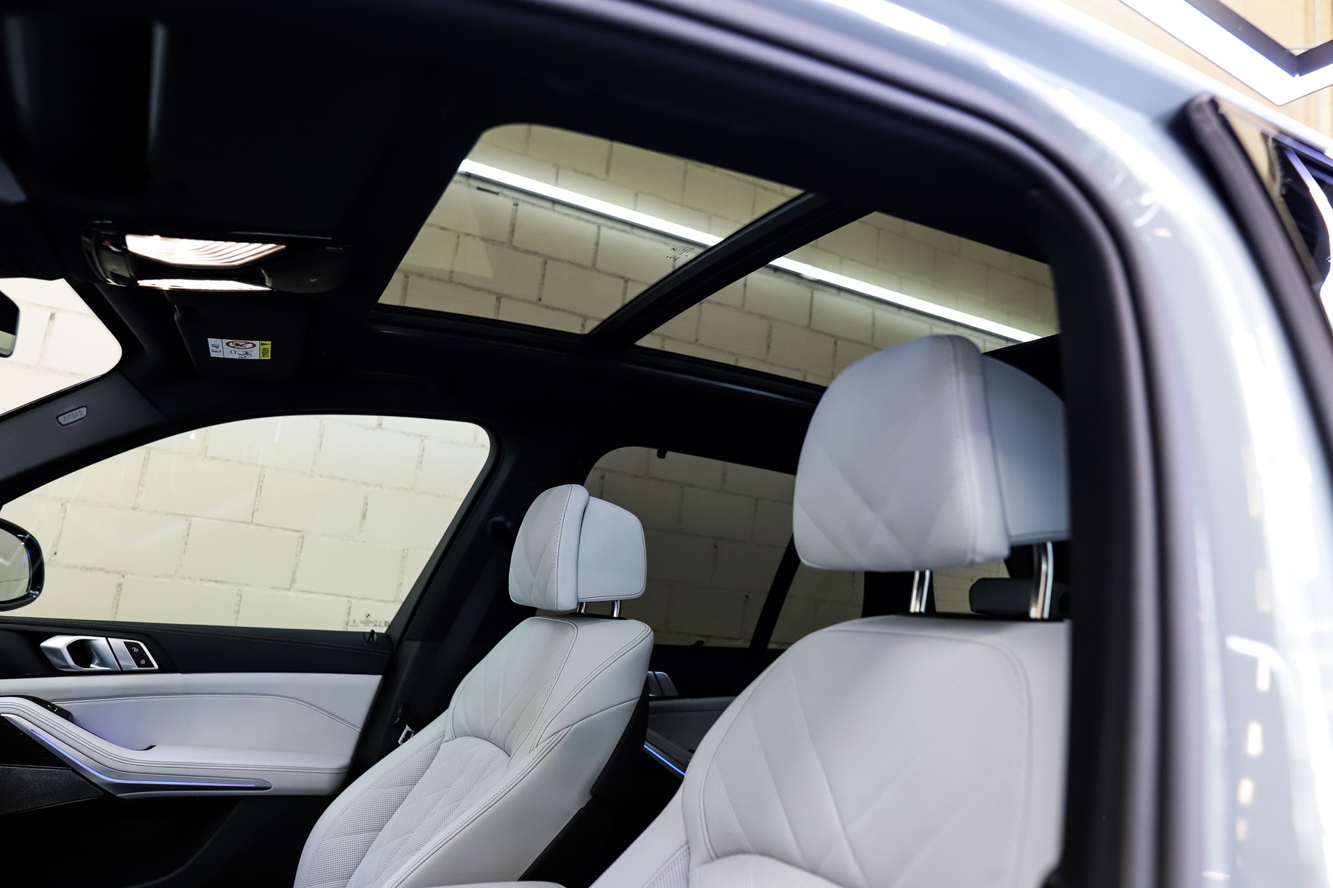 BMW X5 xDrive 48V 40d M Sport Steptronic *FACELIFT*-image-11