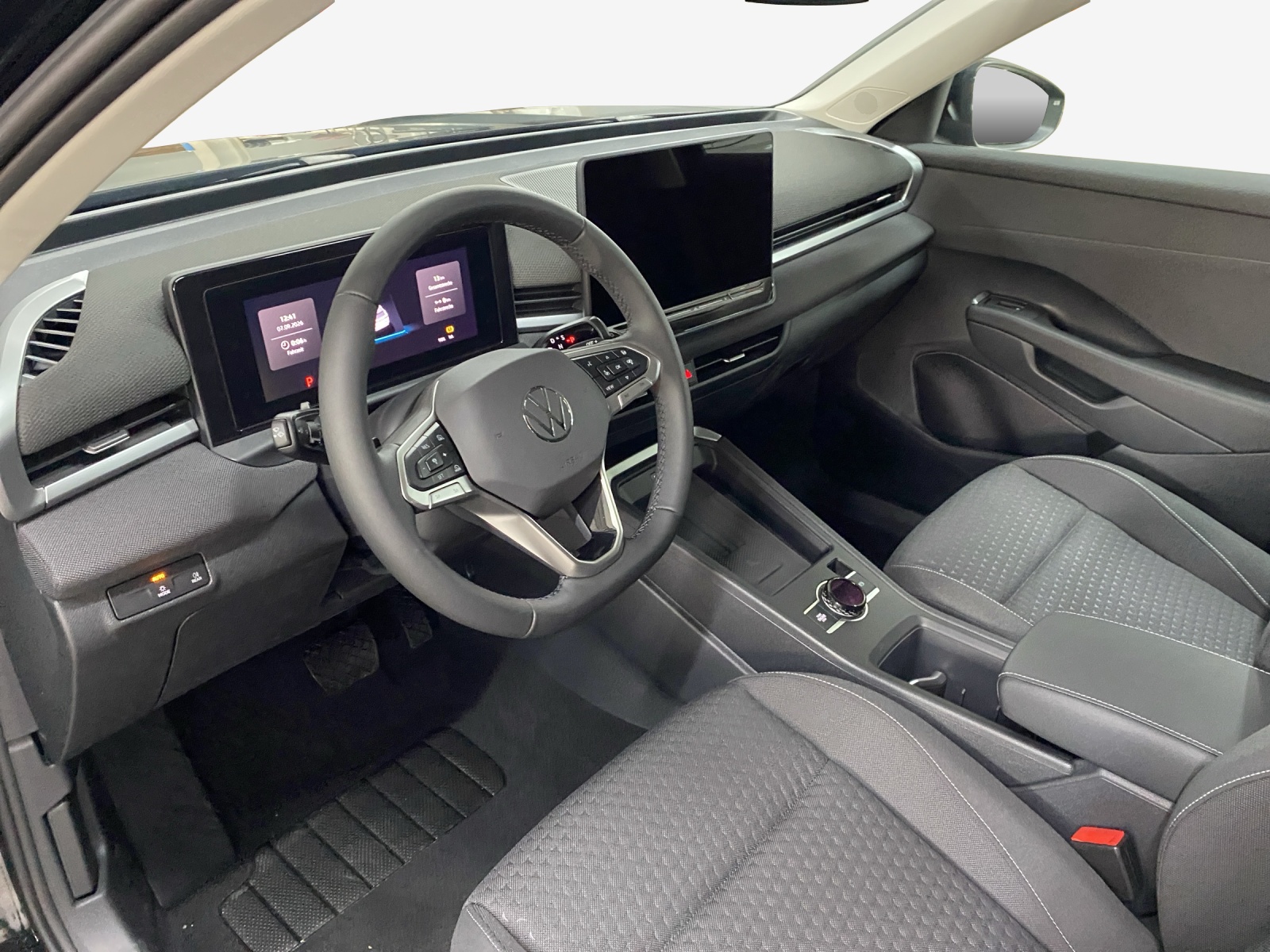 VW T-Roc 1.5 eTSI mHEV Life DSG-image-14