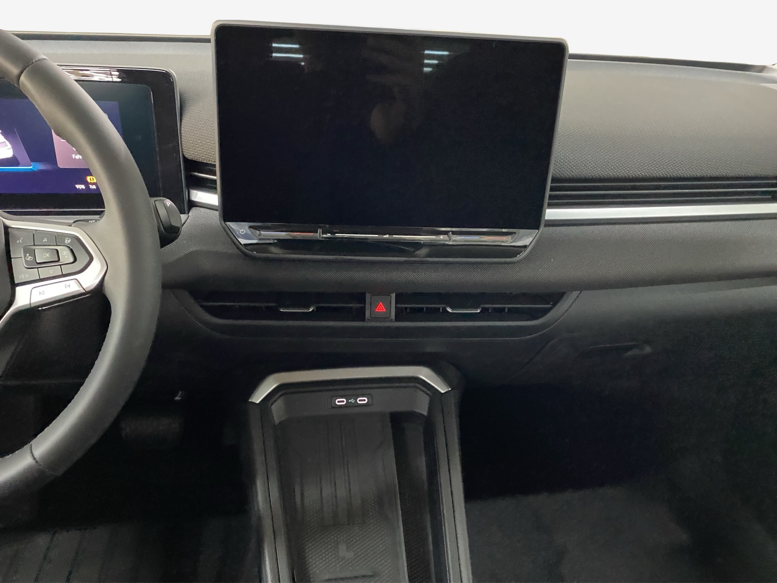 VW T-Roc 1.5 eTSI mHEV Life DSG-image-10