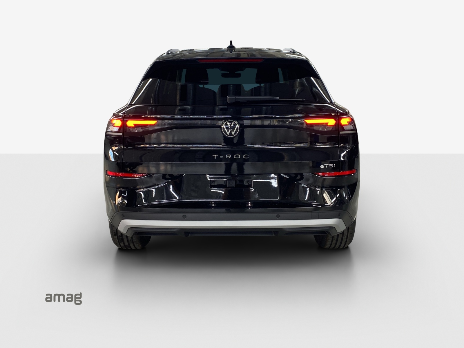 VW T-Roc 1.5 eTSI mHEV Life DSG-image-3
