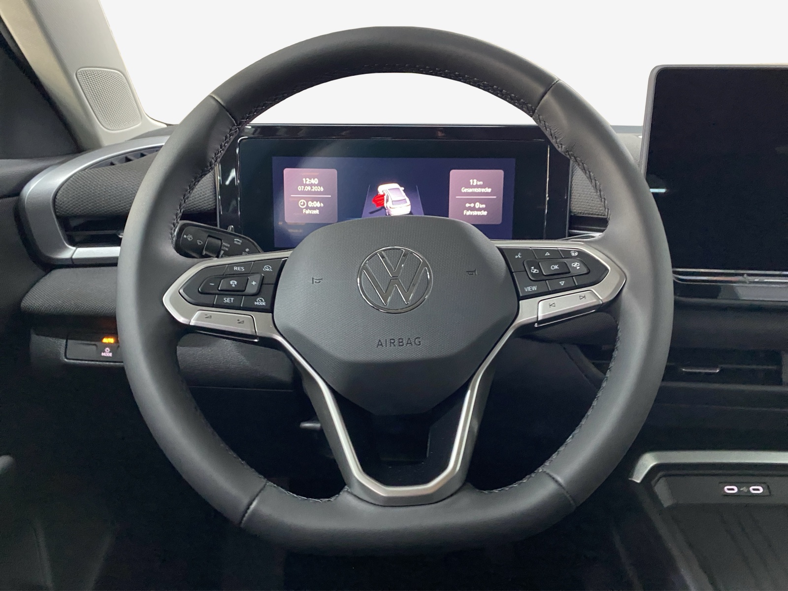 VW T-Roc 1.5 eTSI mHEV Life DSG-image-9