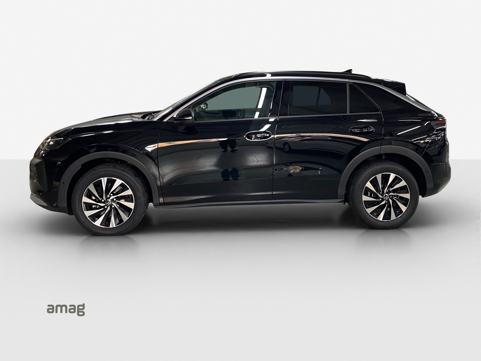 VW T-Roc 1.5 eTSI mHEV Life DSG-image-1