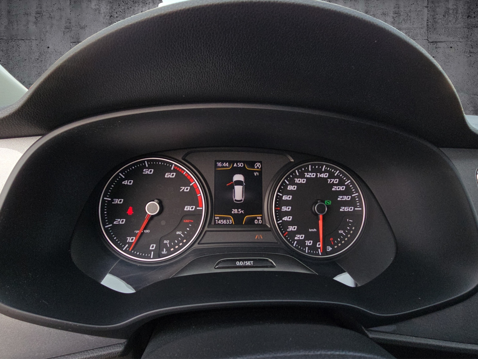 SEAT Leon ST 1.8 TSI FR DSG-image-6
