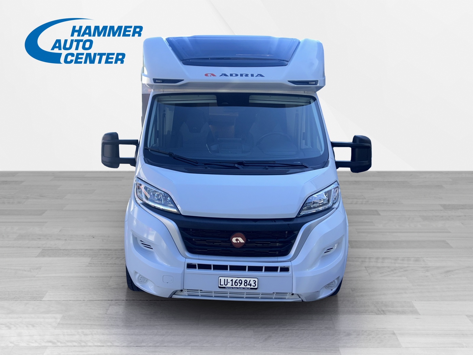 ADRIA Axess 650 SL-image-1