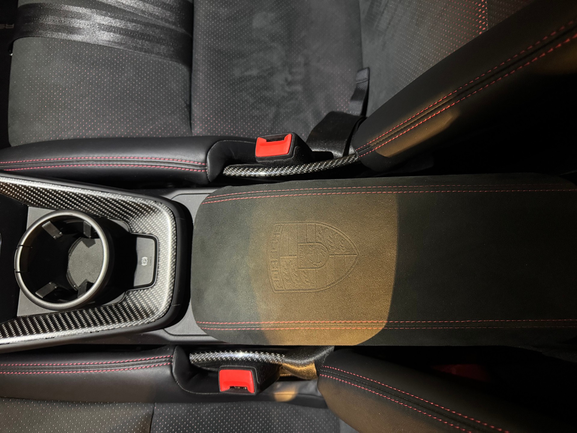 PORSCHE 911 GT3 RS-image-23