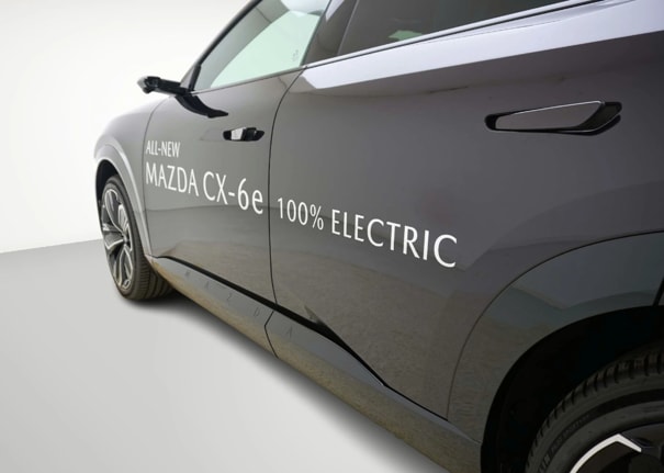MAZDA CX-6e-image-6