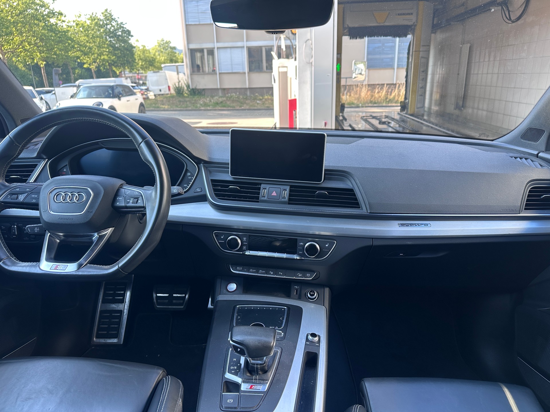 AUDI SQ5 3.0 TFSI quattro S-tronic-image-13