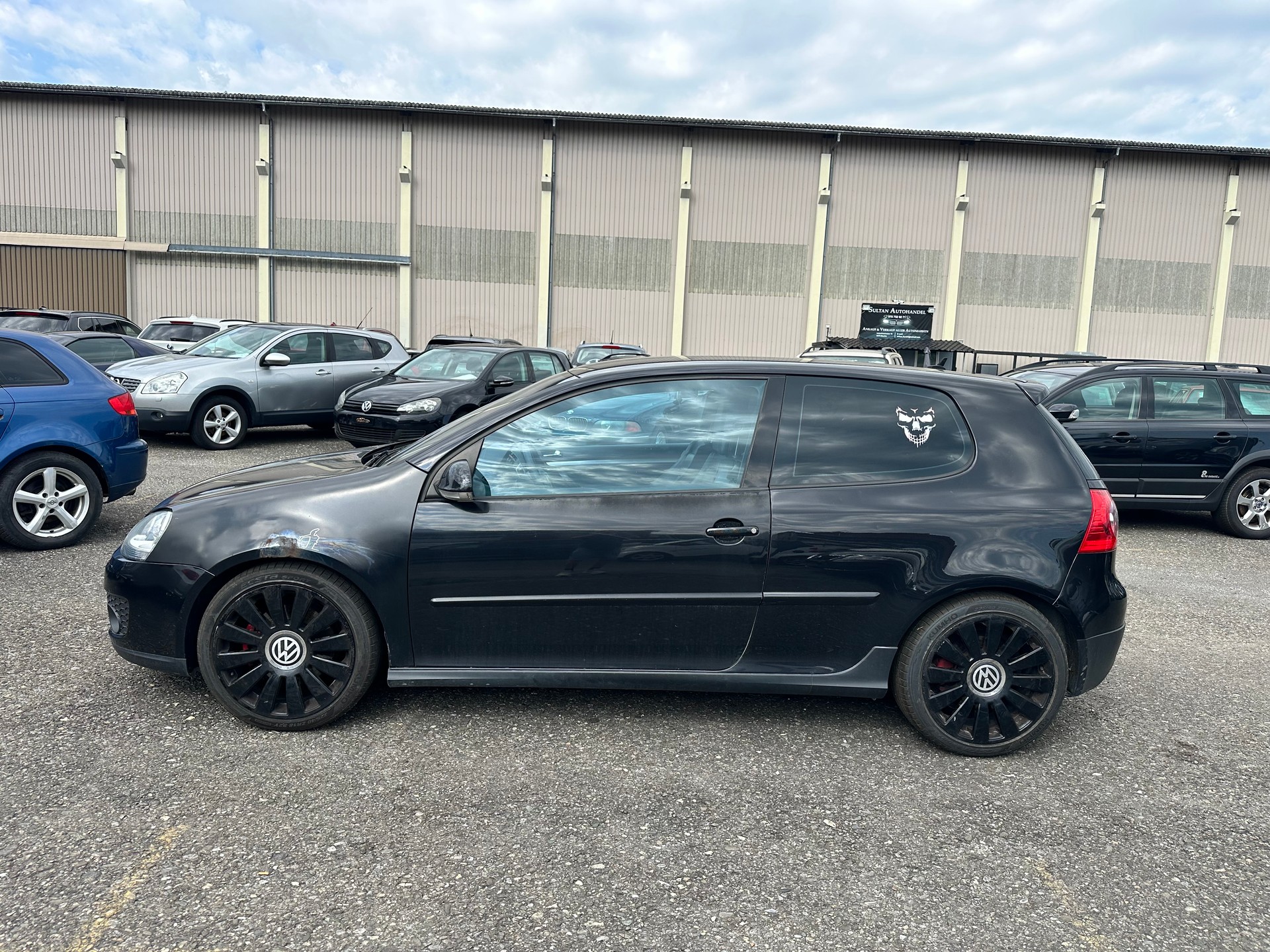 VW Golf 2.0 TFSI GTI-image-4