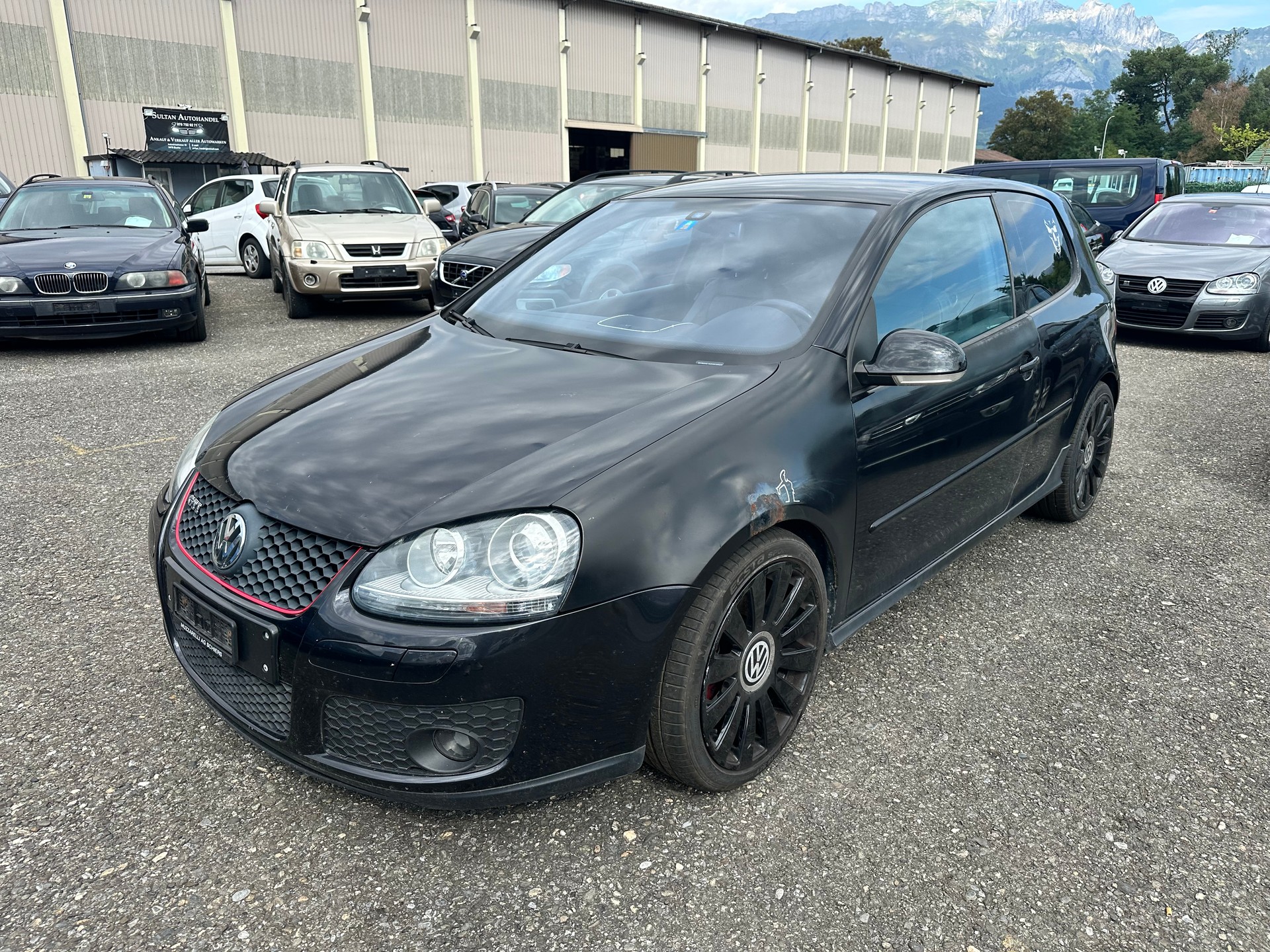 VW Golf 2.0 TFSI GTI-image-2