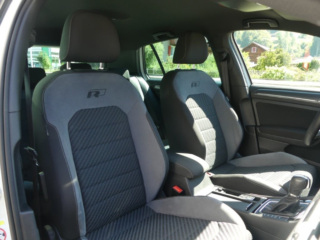 VW Golf 1.5 TSI EVO Highline DSG-image-10