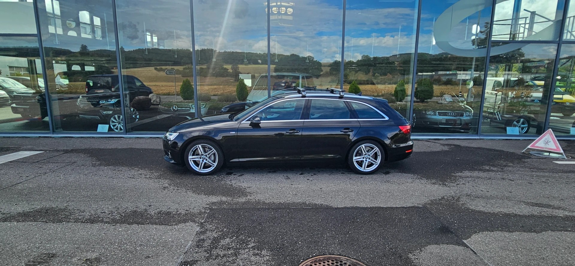 AUDI A4 Avant 2.0 TDI quattro S-tronic-image-0