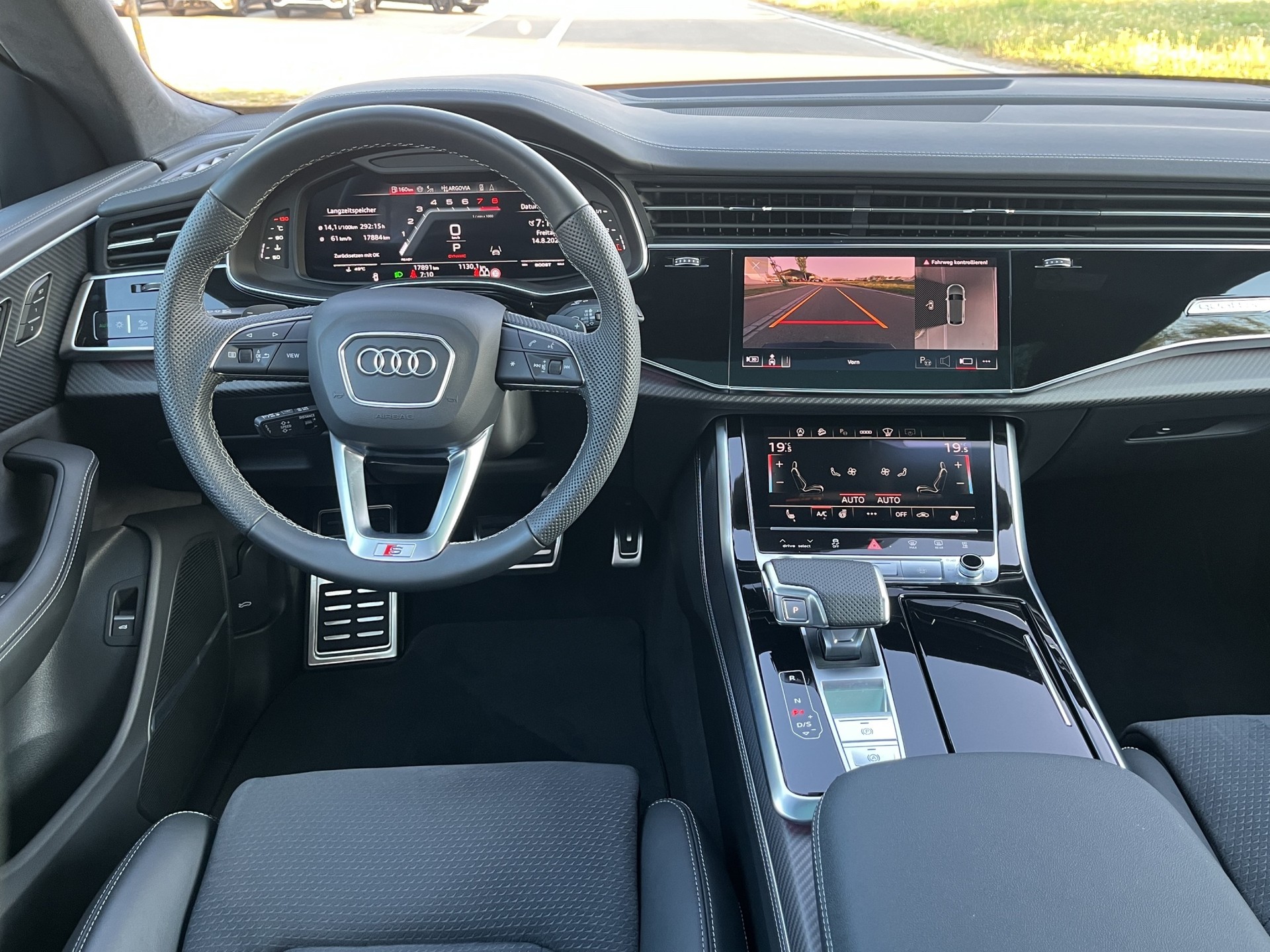 AUDI SQ8 SUV TFSI quattro tiptronic*Standheizung/Lüftung, Allradlenkung, AHK, Head-up, Panodach, (5-Jahre Garantie)-image-21