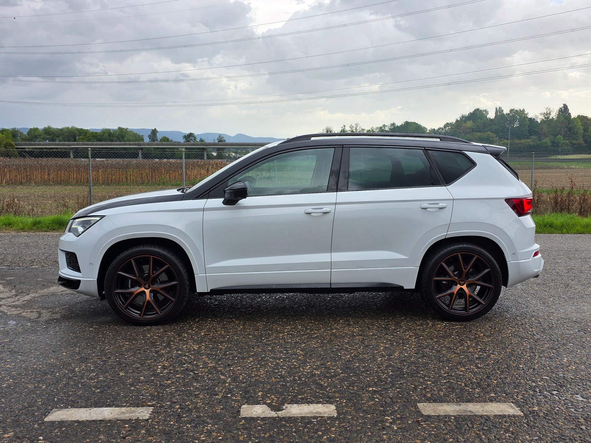 CUPRA Ateca 2.0TSI 4Drive DSG / Neu ab Mfk.-image-2