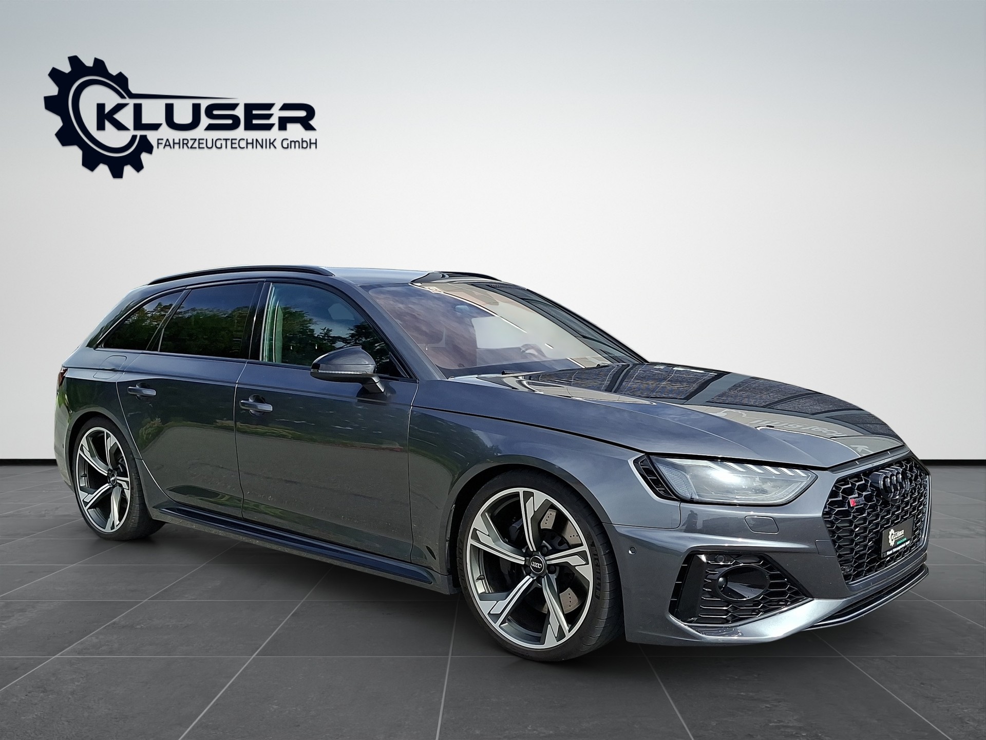 AUDI RS4 Avant 2.9 TFSI quattro tiptronic-image-7