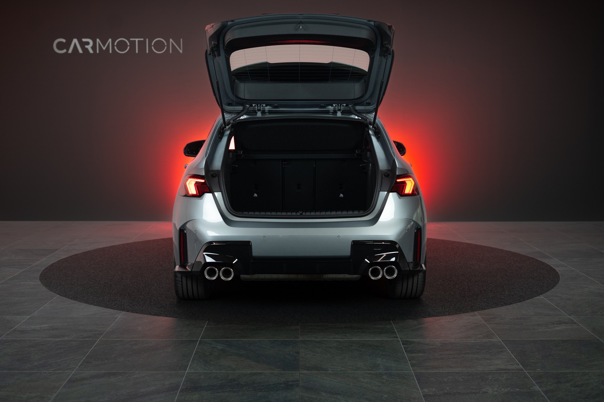 BMW M135i xDrive / Rückfahrkamera / Harman-Kardon-image-5