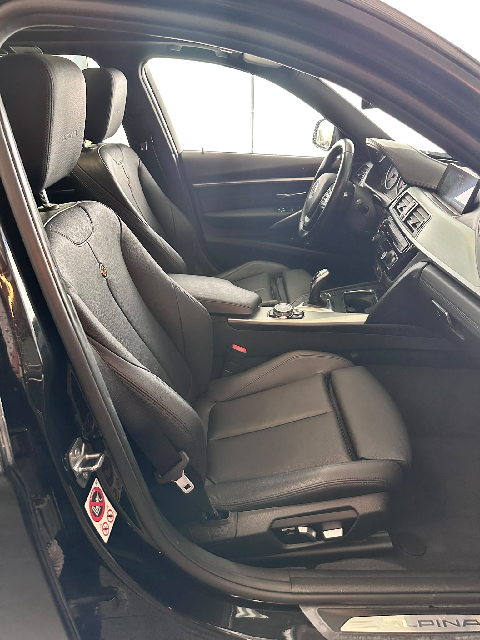 BMW-ALPINA B3 BiTurbo Touring 3.0 xDrive Switch-Tronic-image-11
