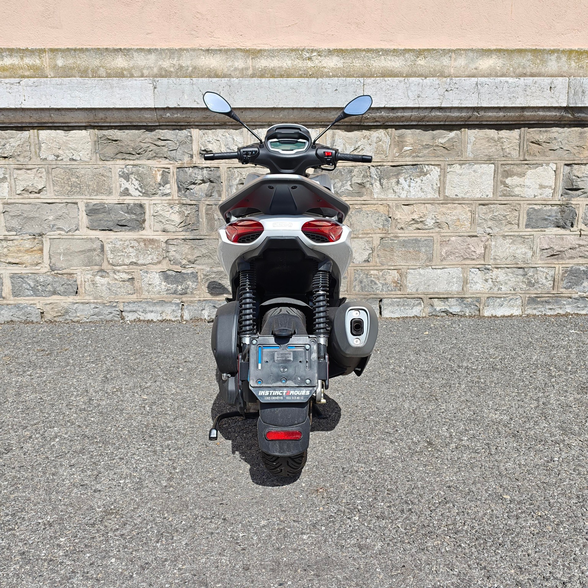 PIAGGIO Beverly 310 hpe E5+-showroom-element-2