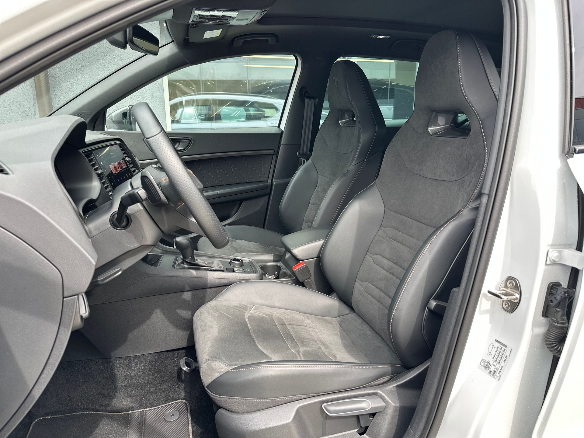 CUPRA Ateca 2.0TSI Inicio 4Drive DSG-image-4