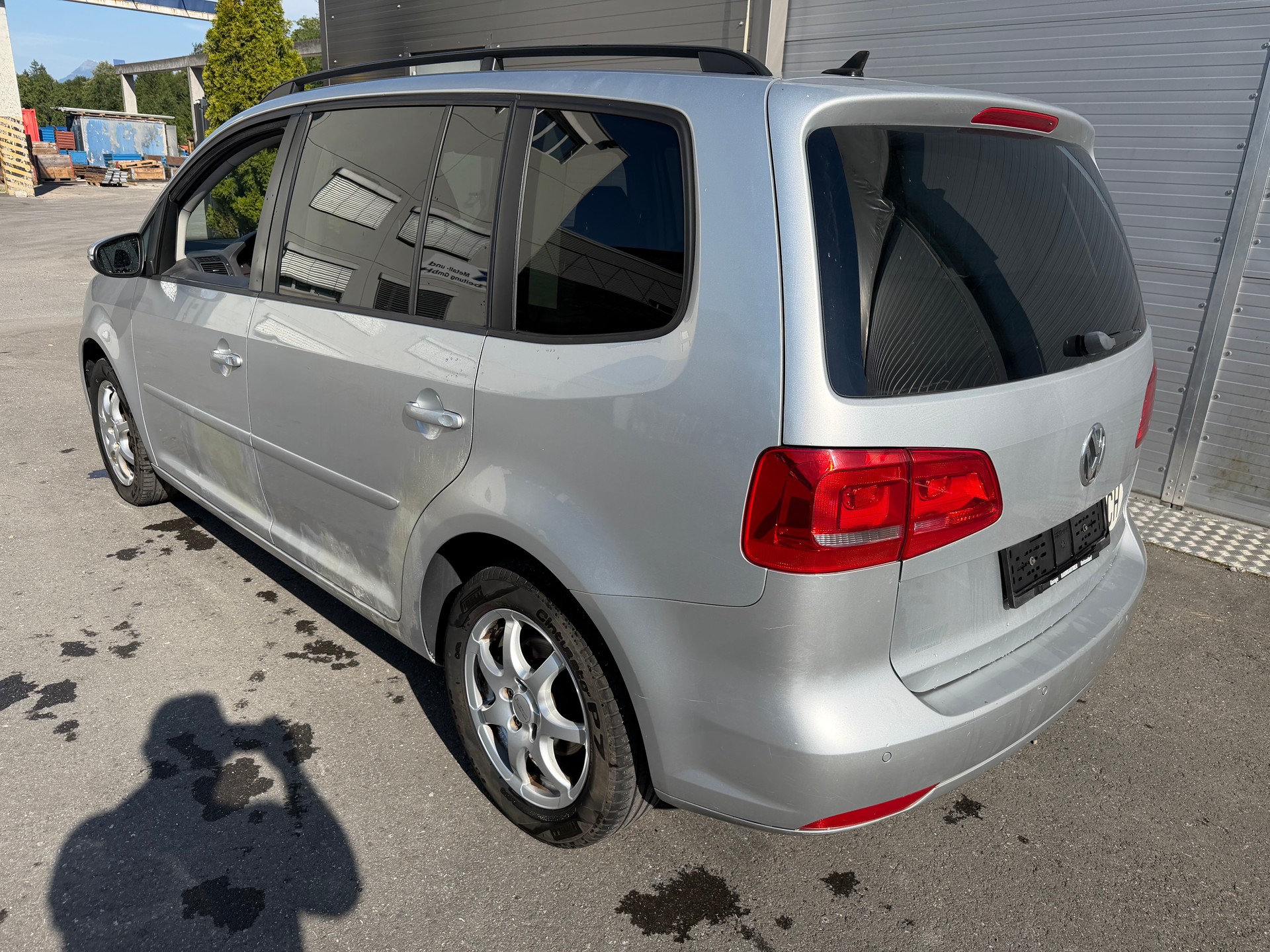 VW Touran 1.6 TDI Trendline DSG-image-3