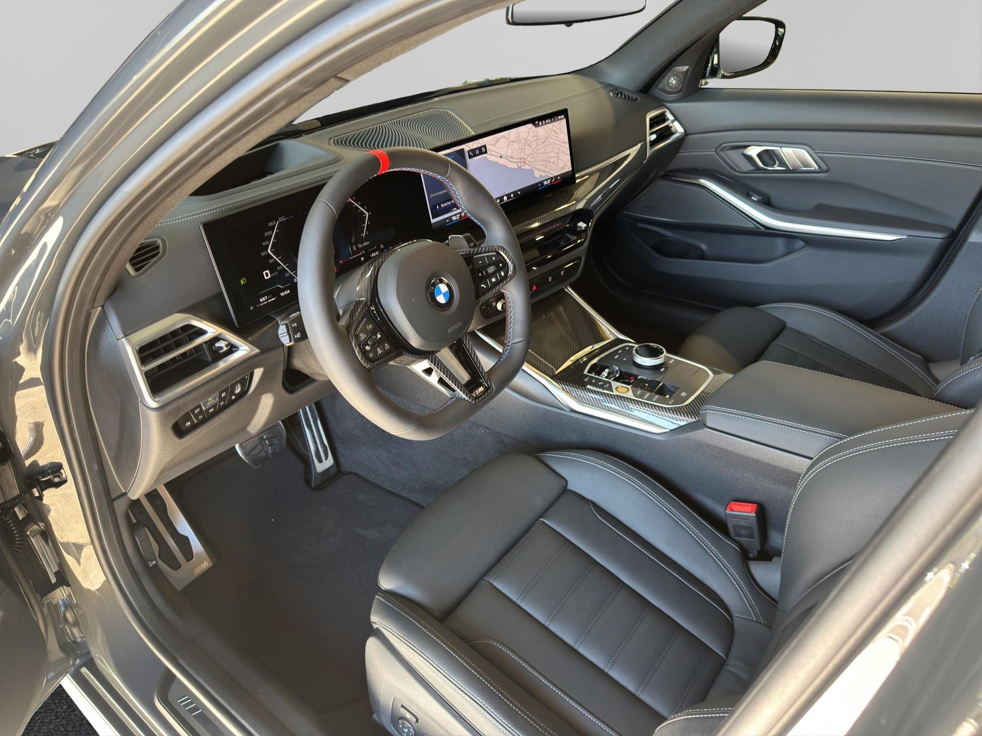 BMW 3er Reihe G21 Touring M340i xDrive 'Black Package'-image-10