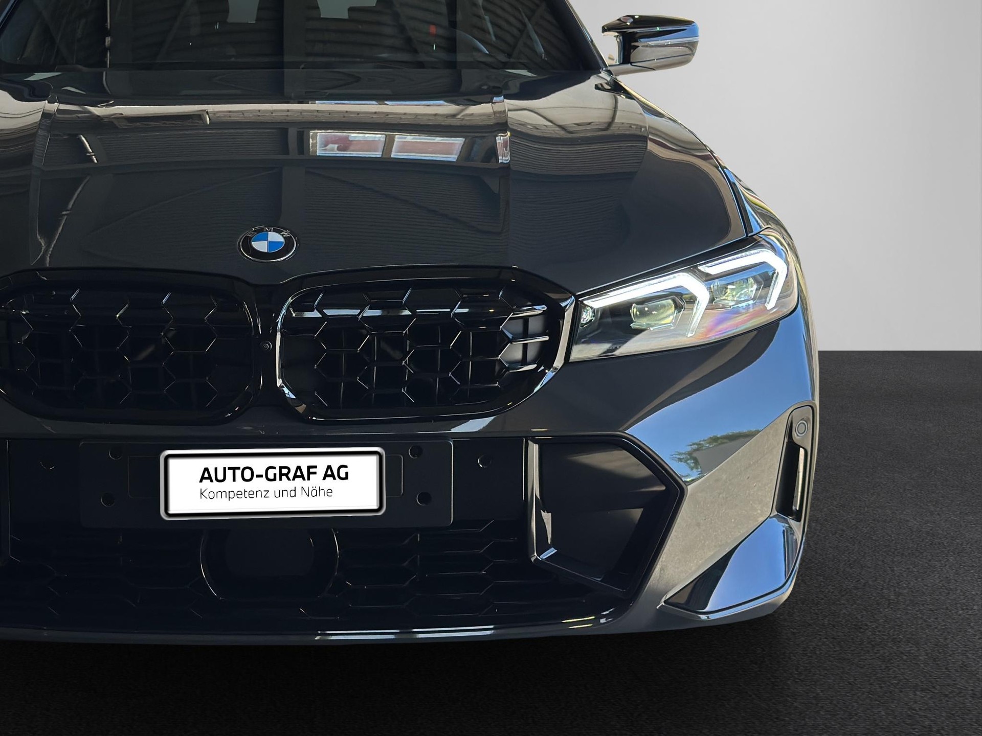 BMW 3er Reihe G21 Touring M340i xDrive 'Black Package'-image-8